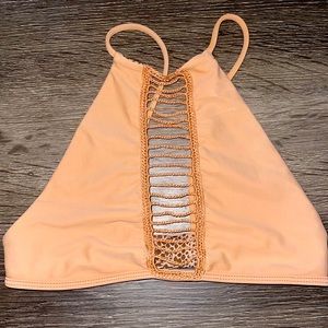 Acacia Petite Top